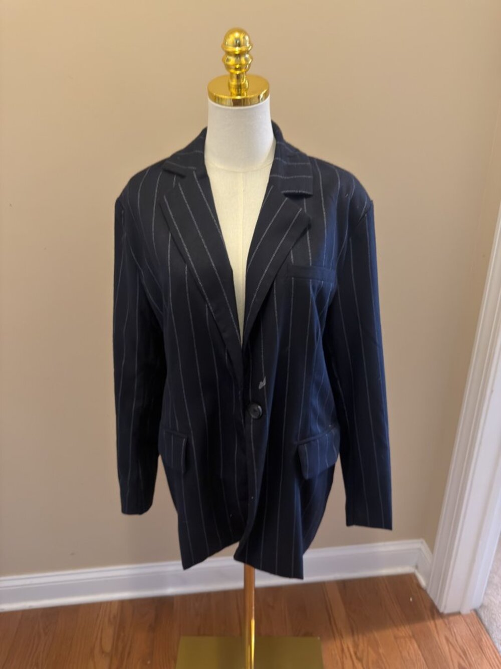 4th & Reckless Navy Pinstripe Oversized Blazer M